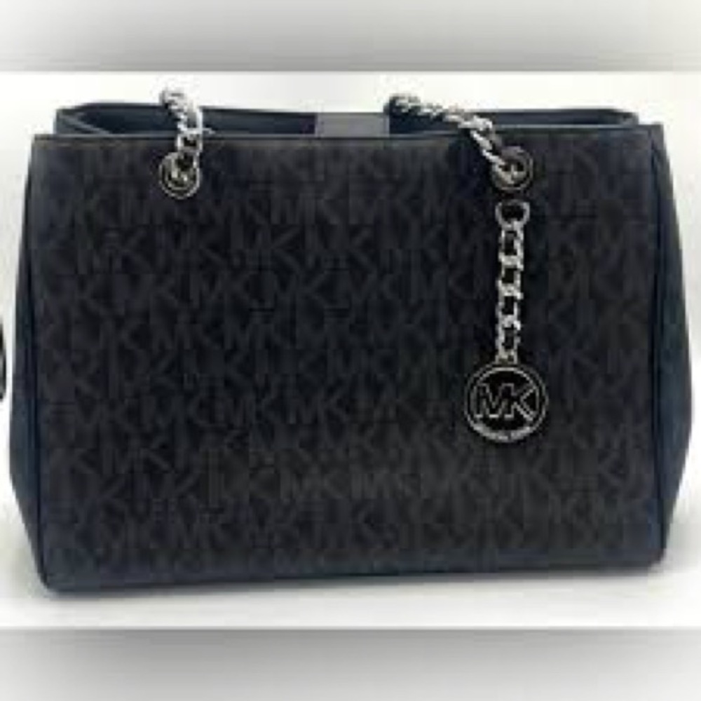Michael Kors Black Shoulder Bag with Chain Detail